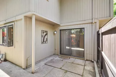 2044 University Park Drive, Sacramento, CA 95825 - Photo 47