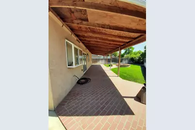 1047 Alexander Court, Turlock, CA 95380 - Photo 17