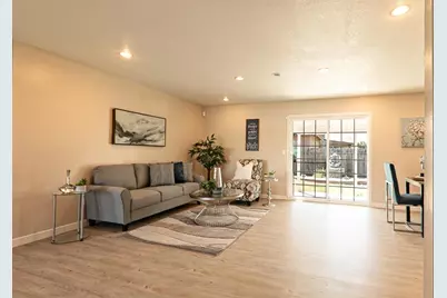 790 Hillsdale Drive, Turlock, CA 95382 - Photo 9