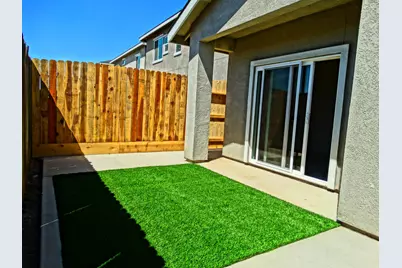 683 Granada Court, Merced, CA 95341 - Photo 9