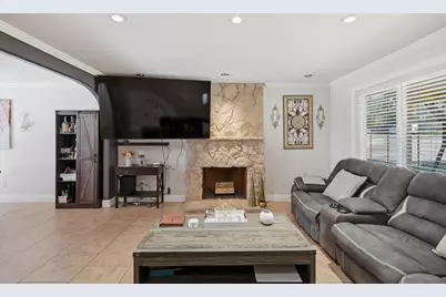 6653 Deerfield Drive, Citrus Heights, CA 95610 - Photo 17
