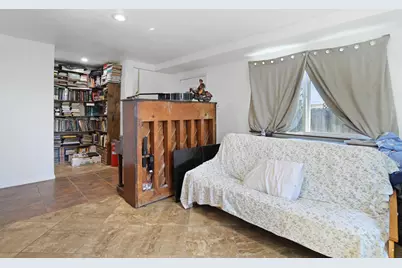 3061 Kroy, Sacramento, CA 95820 - Photo 29