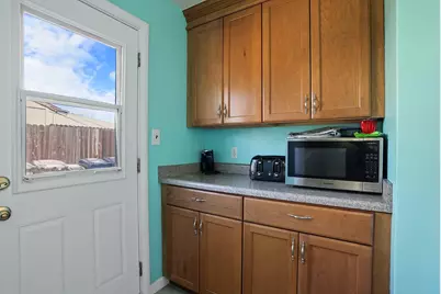 3061 Kroy, Sacramento, CA 95820 - Photo 13