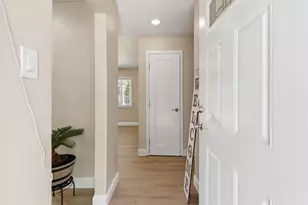 2201 Eicher Ave, Modesto, CA 95350 - Photo 5
