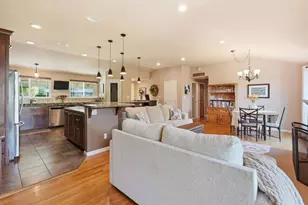 4524 Argonaut Way, Sacramento, CA 95864 - Photo 11