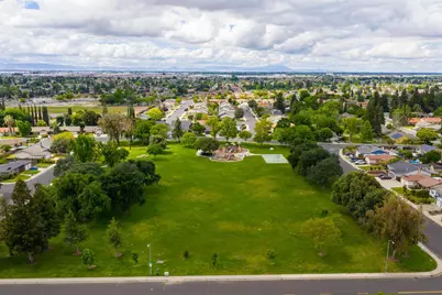 760 Pebble Way, Manteca, CA 95336 - Photo 39