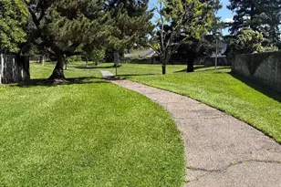 760 Pebble Way, Manteca, CA 95336 - Photo 41