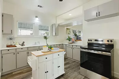 2126 E Fremont Street, Stockton, CA 95205 - Photo 13
