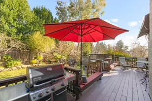 100 Hensey Ct, Folsom, CA 95630 - Photo 27