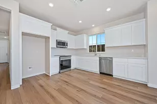 2081 Blue Coppice Wy, Roseville, CA 95747 - Photo 3