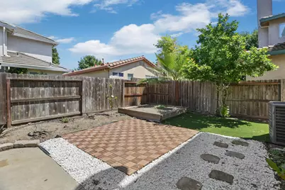 101 S Pinnacles Circle, Sacramento, CA 95835 - Photo 49
