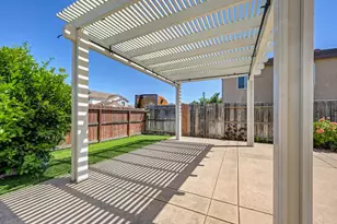 8832 Marlin Seas Ct, Sacramento, CA 95828 - Photo 43