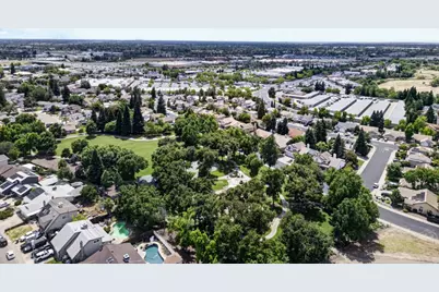 5733 Mesa Verde Circle, Rocklin, CA 95677 - Photo 41