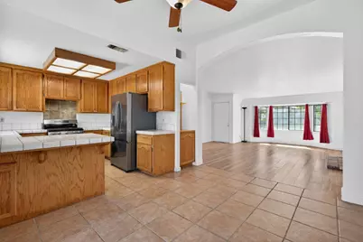6505 Beamer Way, Rio Linda, CA 95673 - Photo 11
