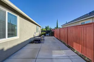 4097 Southampton St, Roseville, CA 95747 - Photo 5