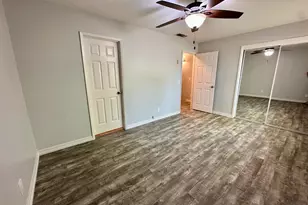 9127 Newhall Dr, Sacramento, CA 95826 - Photo 13