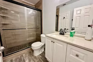 9127 Newhall Dr, Sacramento, CA 95826 - Photo 15