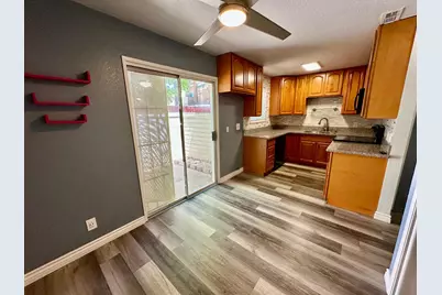 9127 Newhall Drive #33, Sacramento, CA 95826 - Photo 11