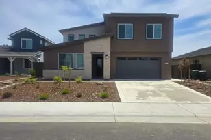 1347 Winterhart St, Galt, CA 95632 - Photo 1