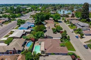 69 Springbrook Cir, Sacramento, CA 95831 - Photo 5