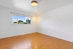 69 Springbrook Cir, Sacramento, CA 95831 - Photo 17