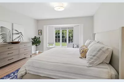 1300 Swanston Drive, Sacramento, CA 95818 - Photo 21