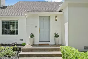 1300 Swanston Dr, Sacramento, CA 95818 - Photo 3
