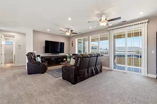 5625 Tuckeroo Wy, Fair Oaks, CA 95628 - Photo 39