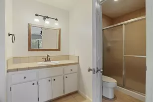 1918 S Mills Ave, Lodi, CA 95242 - Photo 27