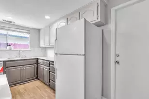 319 Jesse Ave, Roseville, CA 95678 - Photo 9