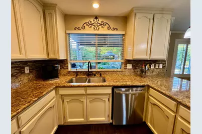 416 Crescent Drive, Los Banos, CA 93635 - Photo 17