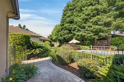 9569 De La Rosa Place, Elk Grove, CA 95758 - Photo 55