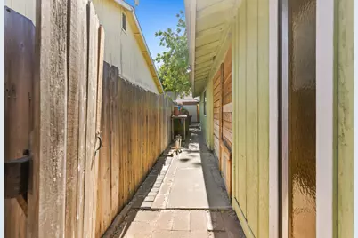 3006 53rd Street, Sacramento, CA 95820 - Photo 9