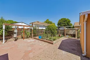 2750 Kern Ave, San Jose, CA 95121 - Photo 35