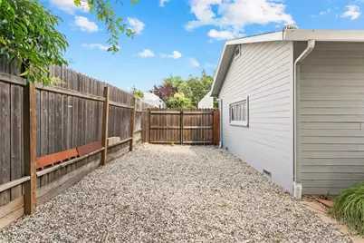 2551 Lillian Lane, Carmichael, CA 95608 - Photo 33