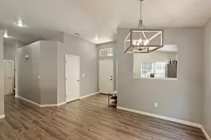 2120 Tillie Lewis Dr, Stockton, CA 95206 - Photo 9