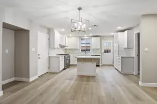 8628 Fallbrook Way, Sacramento, CA 95826 - Photo 13