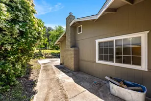 13806 Torrey Pines Dr, Auburn, CA 95602 - Photo 21