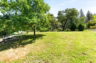 13806 Torrey Pines Dr, Auburn, CA 95602 - Photo 23