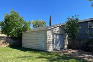 1620 Bell St, Sacramento, CA 95825 - Photo 13