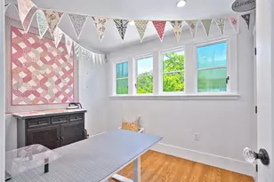 2755 25th St, Sacramento, CA 95818 - Photo 39