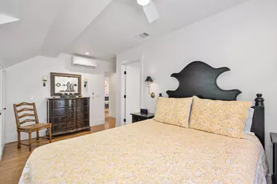 2755 25th Street, Sacramento, CA 95818 - Photo 31