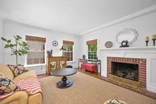 2755 25th St, Sacramento, CA 95818 - Photo 11