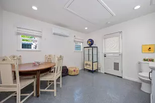 2755 25th St, Sacramento, CA 95818 - Photo 59