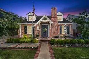 2755 25th St, Sacramento, CA 95818 - Photo 3