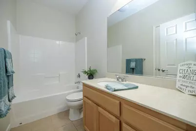 4566 Sorenson Way, Turlock, CA 95382 - Photo 17