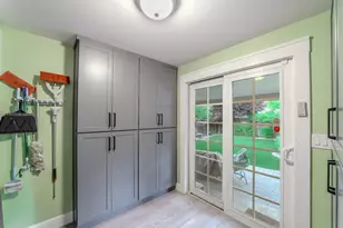 557 San Miguel Way, Sacramento, CA 95819 - Photo 7