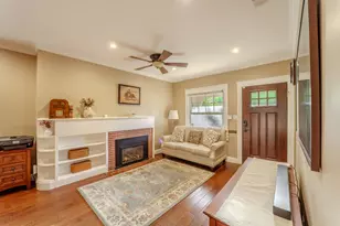 557 San Miguel Way, Sacramento, CA 95819 - Photo 3