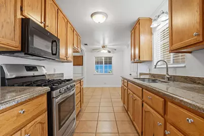 199 Dorman Avenue, Yuba City, CA 95991 - Photo 3