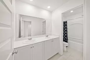 8488 Anker Wy, Elk Grove, CA 95757 - Photo 25